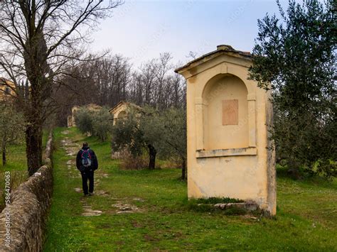 Italia Toscana Pistoia La Chiesa Di San Francesco E Il Convento Di