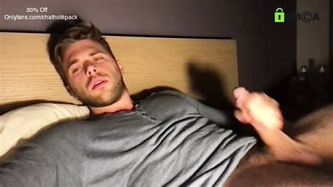 Straight Man Strokes His Humongous Hard Cock On Webcam Gay Big Cock Big Cock Porn XHamster