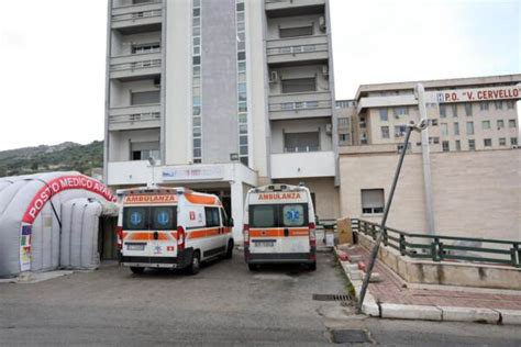 Palermo Ingerisce Cannabis In Ospedale Bimbo Anno Lapresse