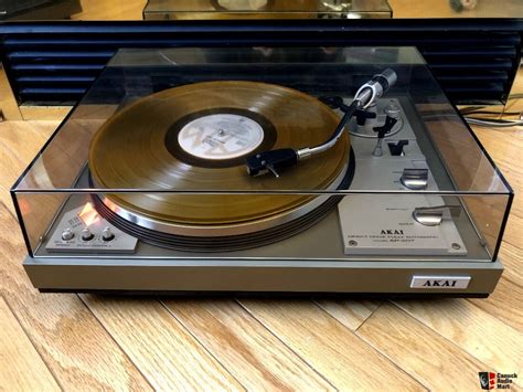 Pending Akai Ap Fully Automatic Direct Drive Turntable In