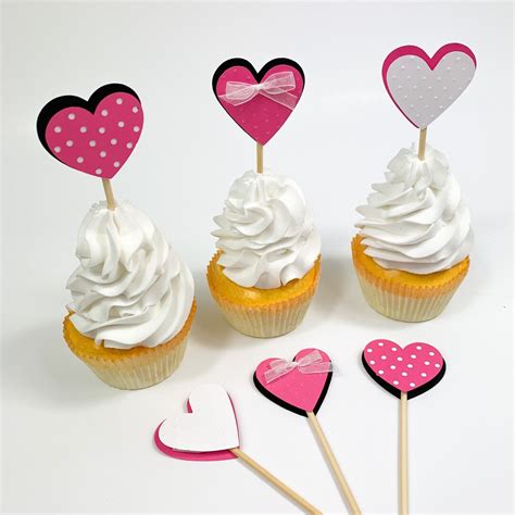 12 Cupcake Toppers Hearts Valentine Cupcake Toppers Etsy