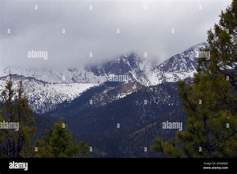 Snow Capped Colorado Mountains At Pikes Peak Stock Photo Alamy