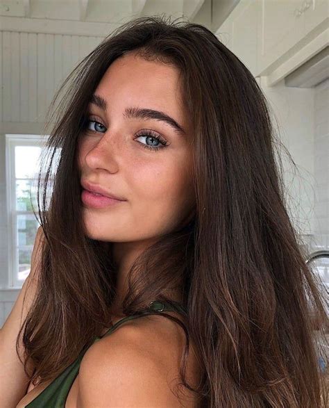 Sophi Knight Irtr Brown Hair Blue Eyes Dark Hair Blue Eyes