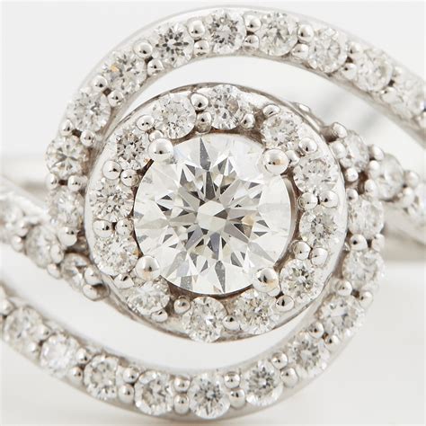 Brilliant-cut diamond ring. - Bukowskis