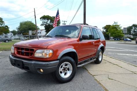 Low Mileage 99 Ford Explorer Sport 4wd Runs Great V6 All Power Nice