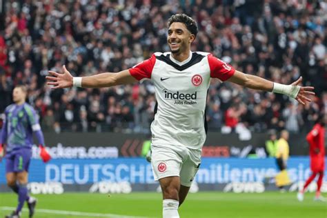 Eintracht Frankfurt Busca La Renovaci N De Omar Marmoush Ante El