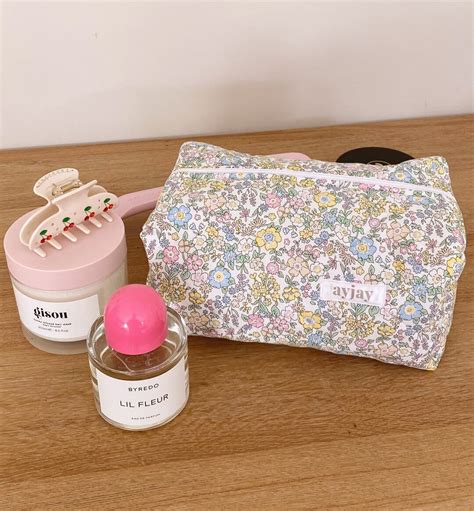 Makeup Bag Quilted Cosmetics Bag Vintage Floral Pastel Etsy