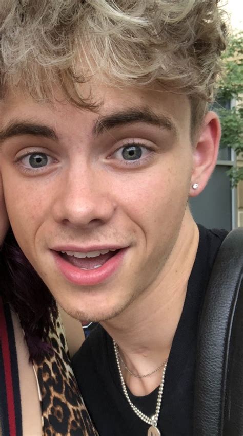 Pin By Bella Munari On Corbyn Besson Corbyn Besson