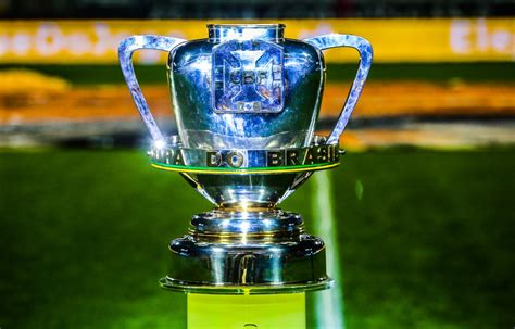 CBF revisa calendário do futebol brasileiro para 2021 Copa do Brasil