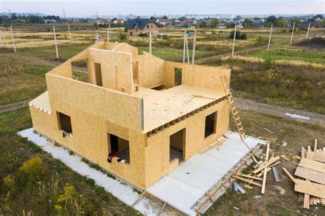 Construcci N De Una Casa Modular Nueva Y Moderna Paredes Hechas De