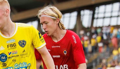 Officiellt FC Trollhättan värvar Filip Sterner Fotbolltransfers