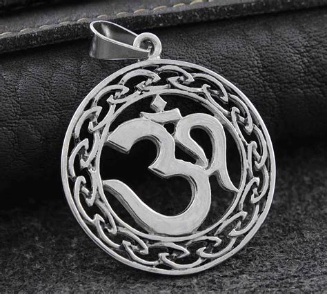 Men's Stainless Steel Ohm AUM Hindu OM Brahman YOGA Yogi Pendant jh07-in Pendants from Jewelry ...