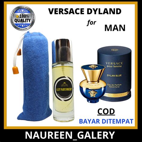 Versace Dylan Blue Parfum Pria Tahan Lama Aroma Segar Sangat Cocok Untuk Aktivitas Didalam Dan