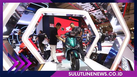 Tampil Perdana New Honda Stylo Siap Pikat Pengunjung Iims