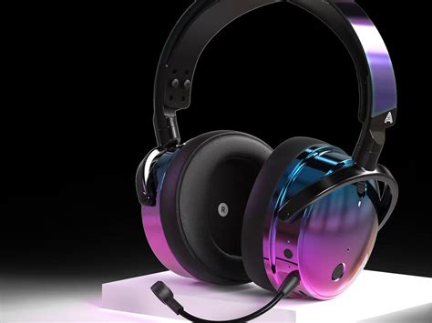 Maxwell Ultraviolet Gaming Headset Has A Striking Look