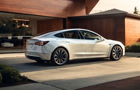 Tesla Surprend Tout Le Monde Avec Un Nouveau Pack Efficience Myst Rieux