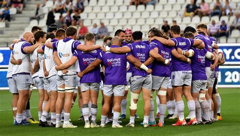 Rugby Lus Bressane Tient Son Nouveau Demi Douverture