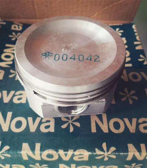 Nova Pistons 004 042 01 040 For ALFASUD 33 1500 SPRINT VELOCE 84 4mm 0