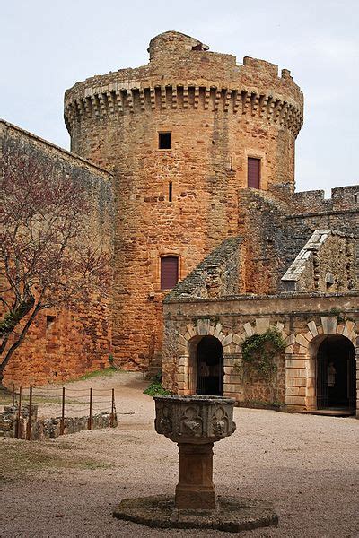 ปราสาทกสแตลโน เบรอเตอน ฝรงเศส Château de Castelnau Bretenoux