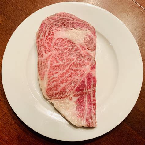 A5 Kobe Wagyu Ribeye Rsteak