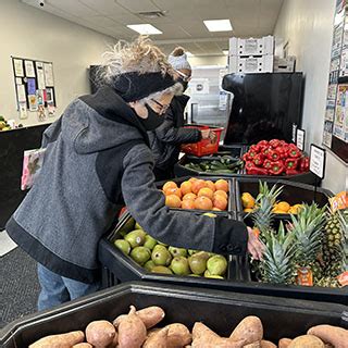 Denise DeBartolo York Awards $10,000 Grant for Glenwood Fresh Market ...