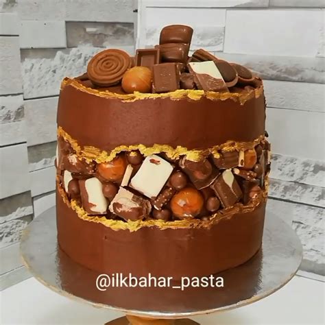 Biscoff Drip Cake Jane S Patisserie Artofit