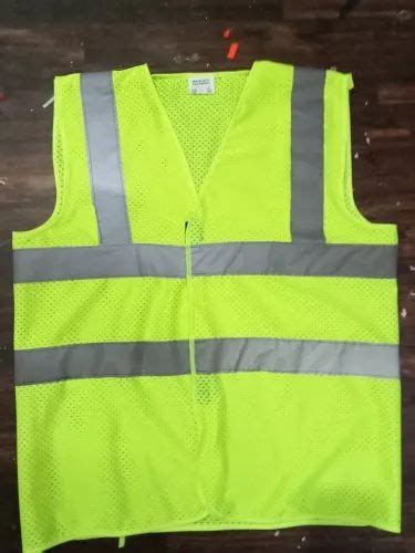 Polyester Green Reflective Safety Jacket 3 Star Net 140gsm For Construction Size Madiam At Rs