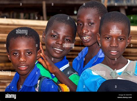 Ghana School Kids Hi Res Stock Photography And Images Alamy
