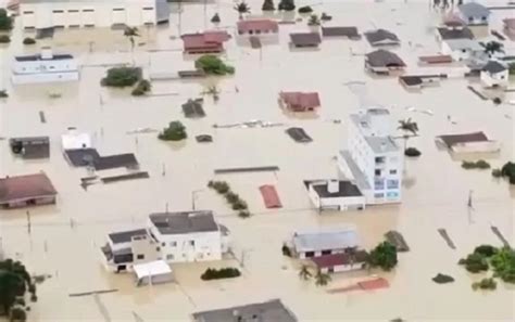 Maltempo Brasile Alluvioni Storiche A Santa Catarina E Rio Grande Do