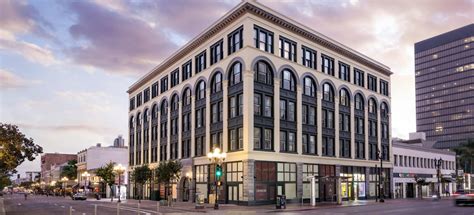 San Diego Union-Tribune: Downtown Building Once Housed San Diego Zoo