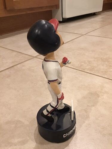 Broken Not Working Chipper Jones Crazy Train Bobblehead Atlanta Rome