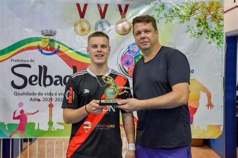 Conhecidos os campeões do Municipal de Futsal e Vôlei de Selbach JE