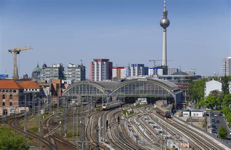 Oh Ostbahnhof Du Einst Großer Berliner Bahnhof Brichst Mir Das Herz
