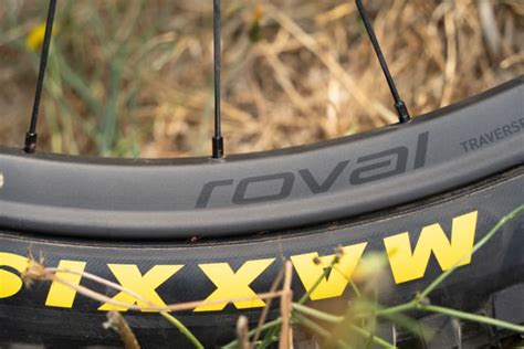 Tested: The Best Carbon Mountain Bike Wheels - BikeMag