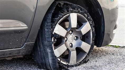 Florida Tire Blowout Accident Lawyers Tire Blowout Accidents