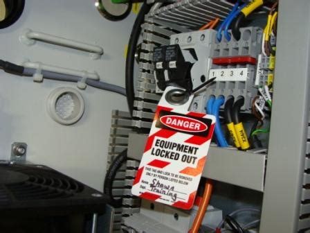 Electrical Lockout/Tagout Procedures | NFPA 70E LOTO Training for Electric Safety | 1910.47 OSHA ...