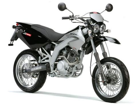 Derbi Senda Sm 125 4t 2005 2006 Specs Performance And Photos