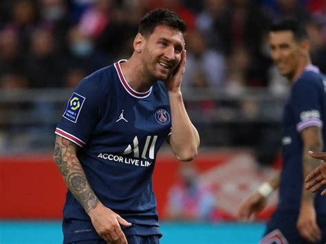 Lionel Messi Debutó En El Psg Memes Pero Déjenlo Jugar Aficionados