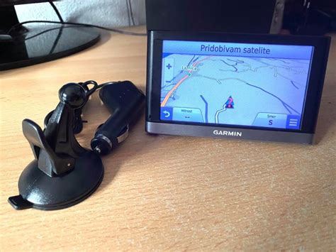 Prodam Garmin N Vi Lm Navigacijo