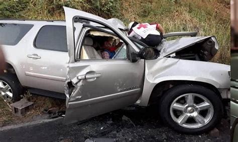 Zoé Robledo Director Del Imss Sufre Accidente Automovilístico Ri Oaxaca