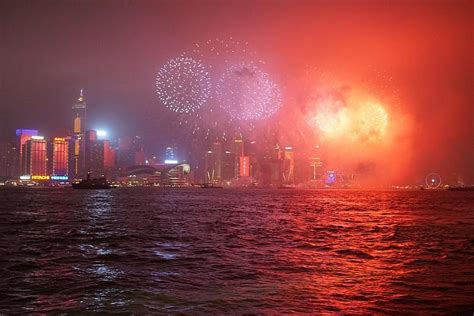 2025 2019 Hong Kong New Year's Eve Fireworks Luxury Open Bar Yacht Cruise