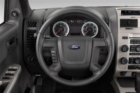 2012 Ford Escape: 24 Interior Photos | U.S. News