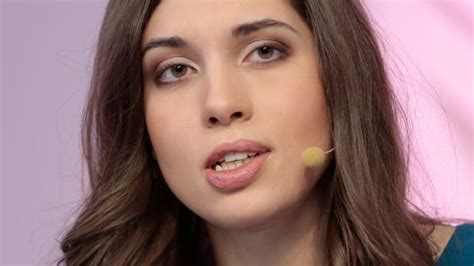 Nadezhda Tolokonnikova Released Pussy Riot Member Slams Putin Cbc News