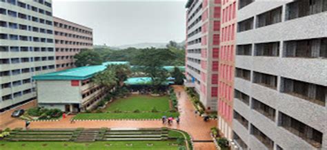 Pillai College