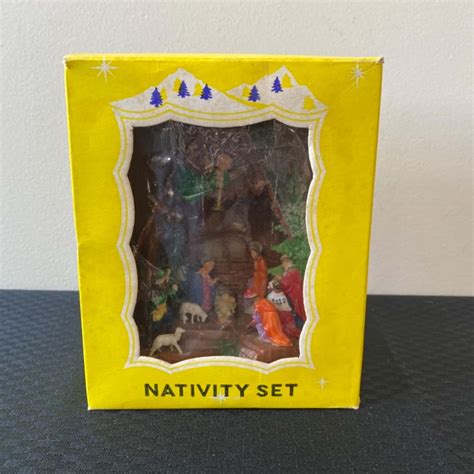 Vintage Plastic Nativity Set S