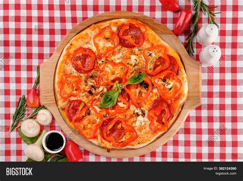 Neapolitan Pepperoni Image And Photo Free Trial Bigstock