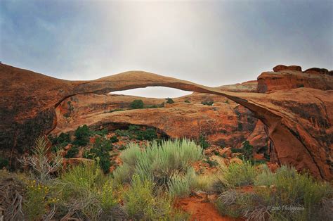 Landscape Arch in Utah - Photograzia