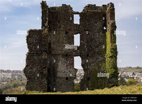 Graig Castle High Resolution Stock Photography And Images Alamy