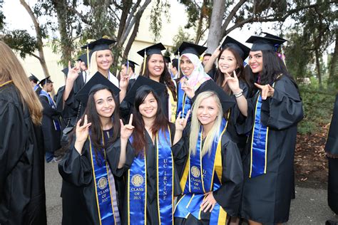 Ucis Largest Class Of Engineers Graduates Samueli School Of Engineering At Uc Irvine