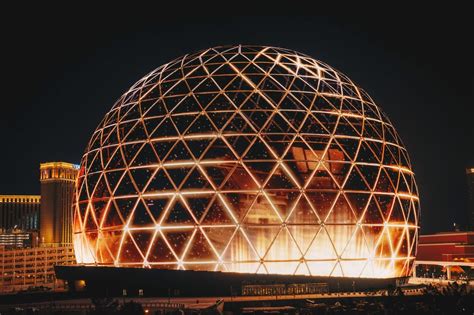 5 facts about the mind-blowing Sphere in Las Vegas (and its technology ...